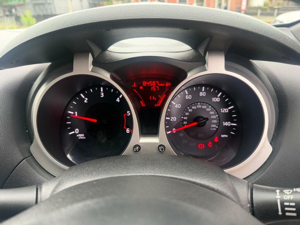 Nissan Juke 1.6 Acenta Premium Pack Sat Nav Camera White #29