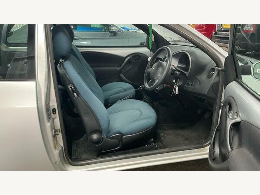Ford KA 1.3 Style Silver #6