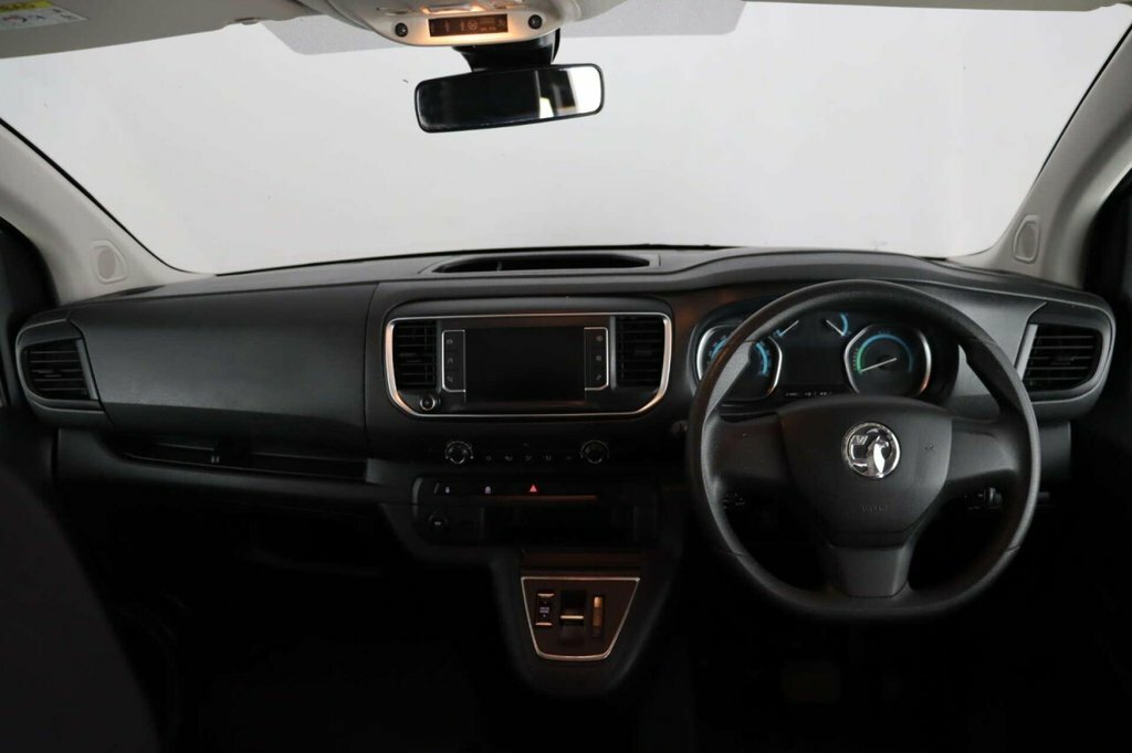 Vauxhall Vivaro Mpv DY23LUW Grey #2