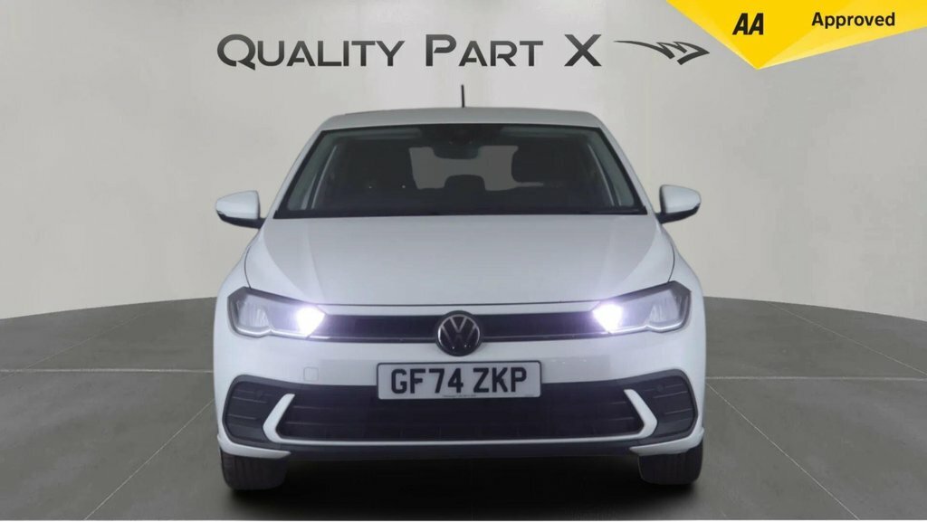 Volkswagen Polo 1L Match GF74ZKP White #2