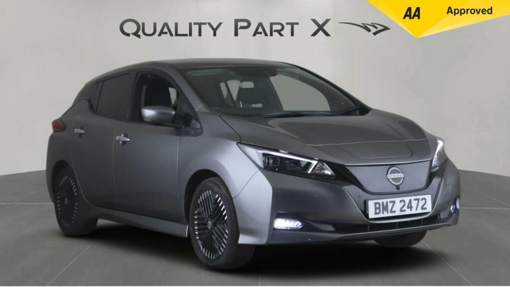 Nissan Leaf Hatchback Grey