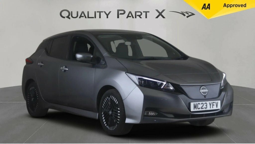 Nissan Leaf Hatchback Grey