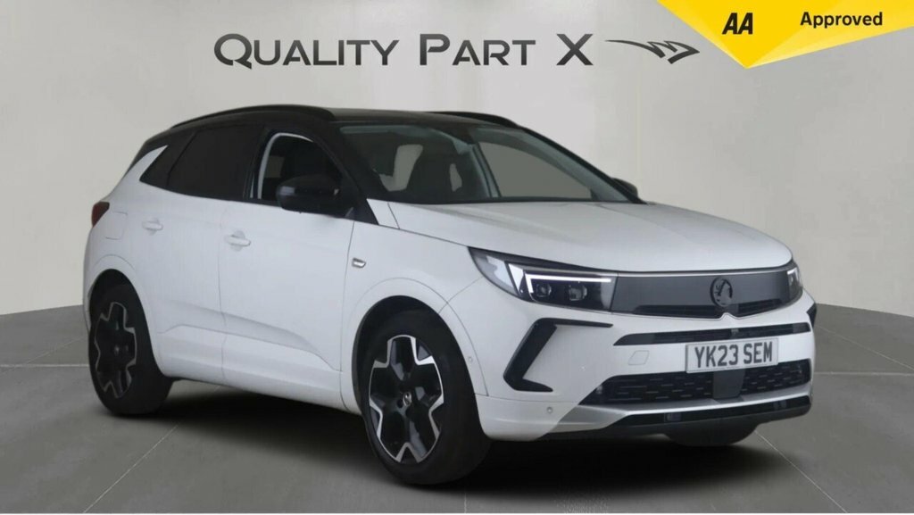 Vauxhall Grandland Suv White
