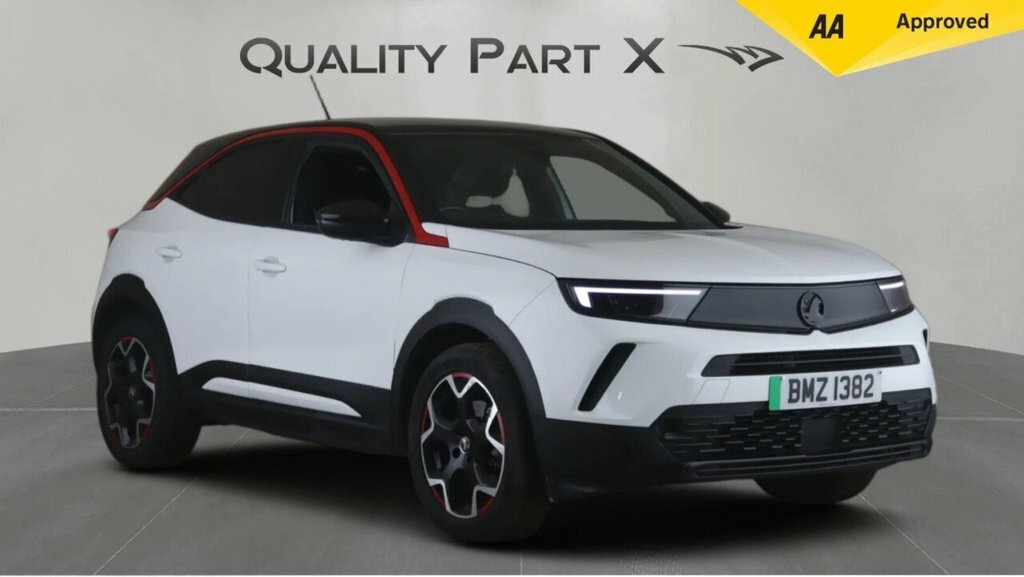 Vauxhall Mokka-e Suv BMZ1382 White