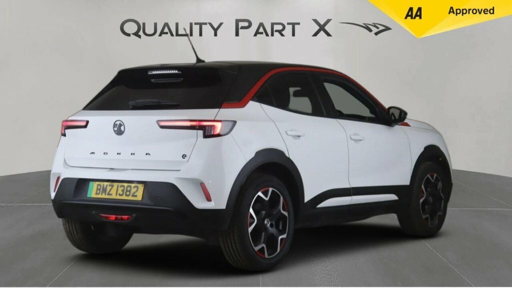Vauxhall Mokka-e Suv BMZ1382 White #6