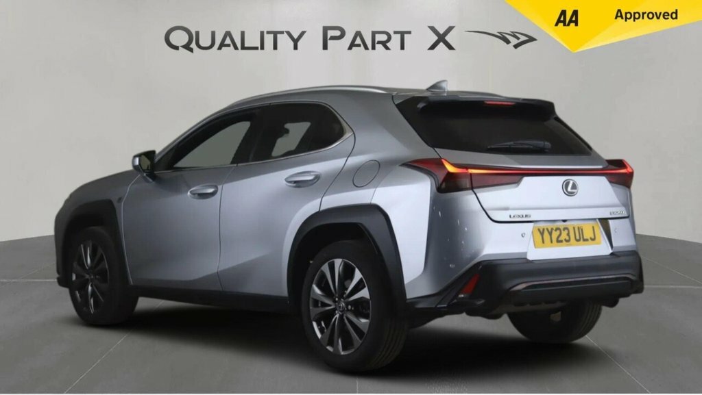 Lexus UX Suv YY23ULJ Silver #5