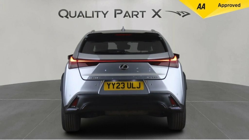 Lexus UX Suv YY23ULJ Silver #6