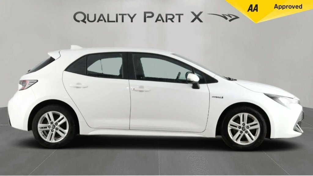 Toyota Corolla Hatchback YE21WJO White #5