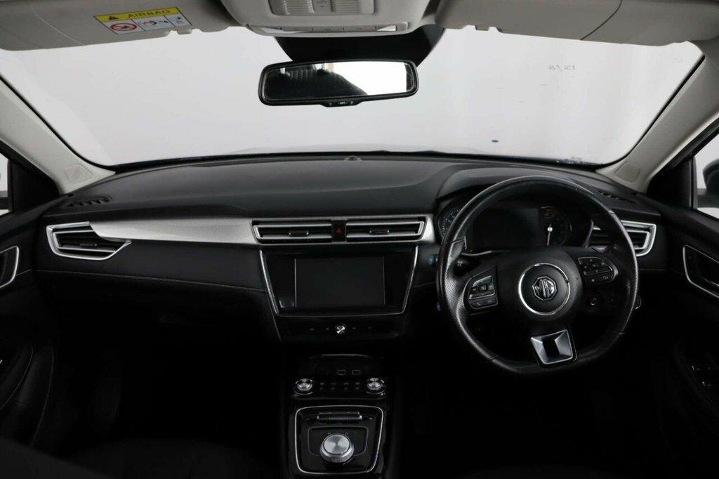 MG MG5 Estate Black #2