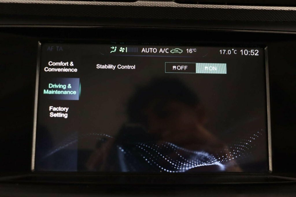 MG MG5 61.1Kwh Exclusive Silver #43