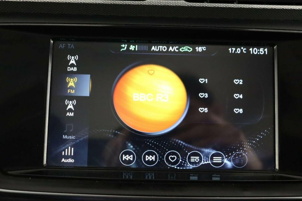 MG MG5 61.1Kwh Exclusive Silver #39