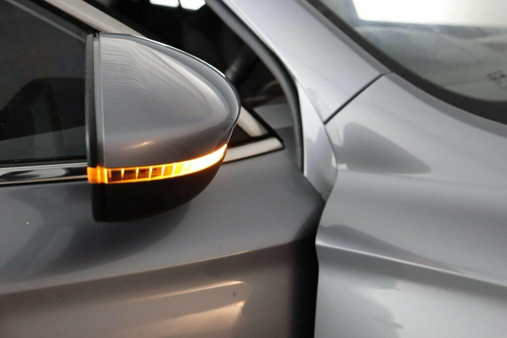 MG MG5 61.1Kwh Exclusive Silver #33