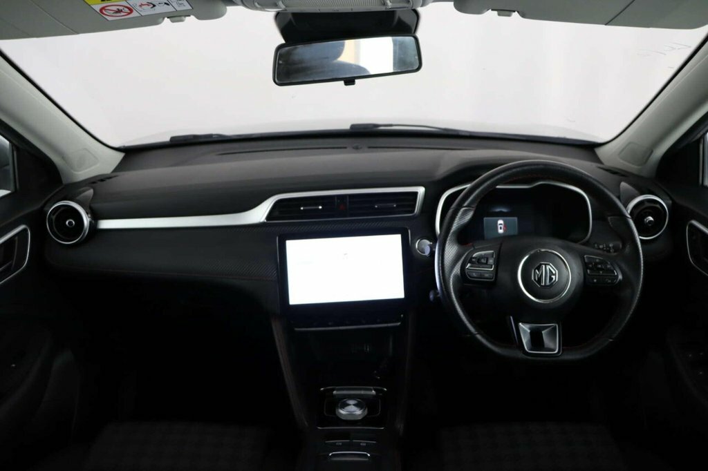 MG ZS Suv VK71RJO Silver #2