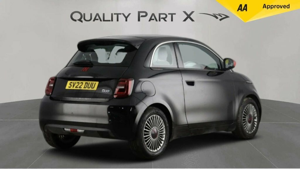 Fiat 500E 500E Red Black #5