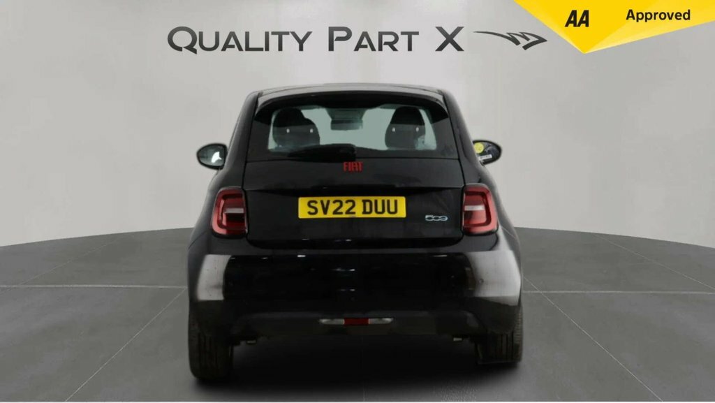 Fiat 500E 500E Red Black #6