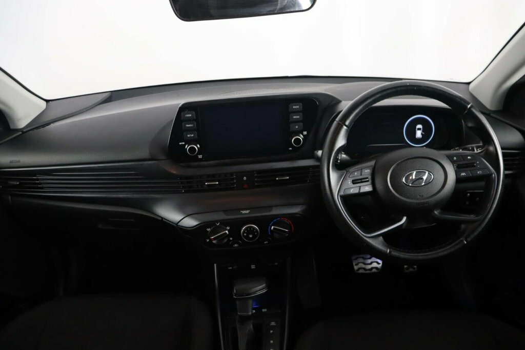 Hyundai Bayon Suv DP23EFK Green #2