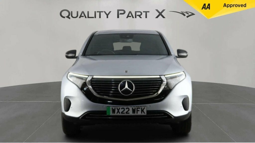 Mercedes-Benz EQC Suv Silver #3