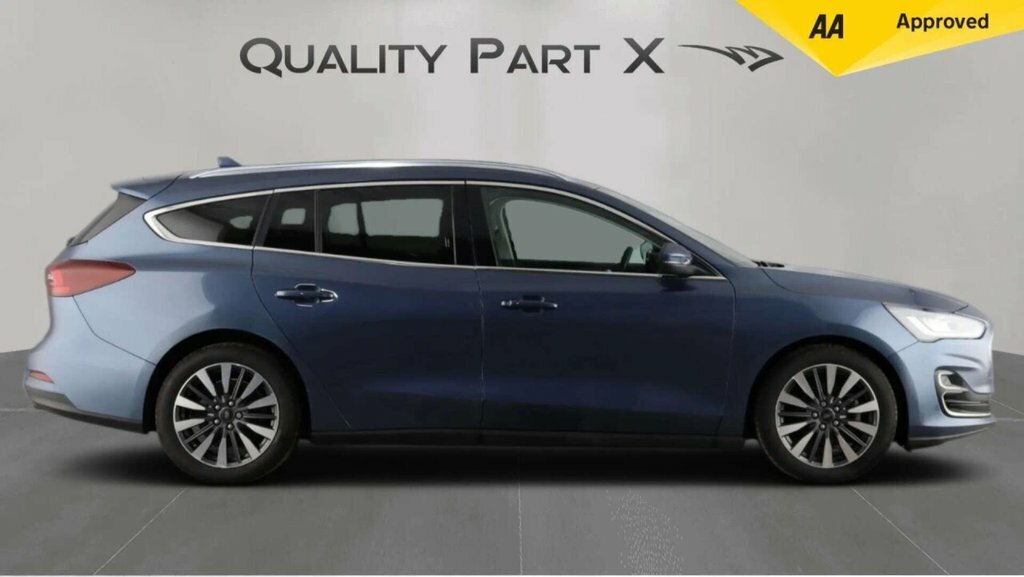 Ford Focus Estate PJ22XZM Blue #5