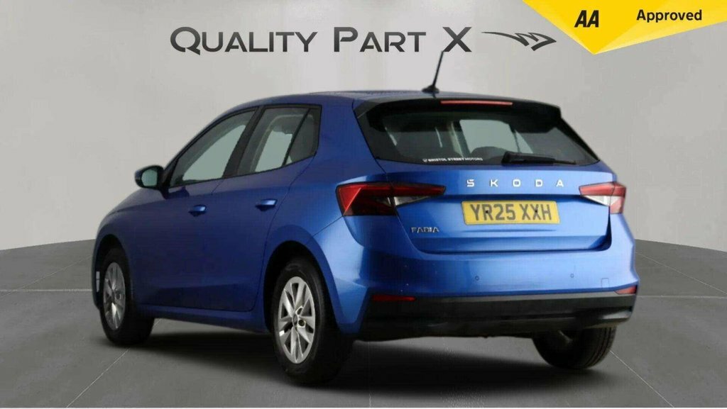 Skoda Fabia 1L Se Edition Blue #4
