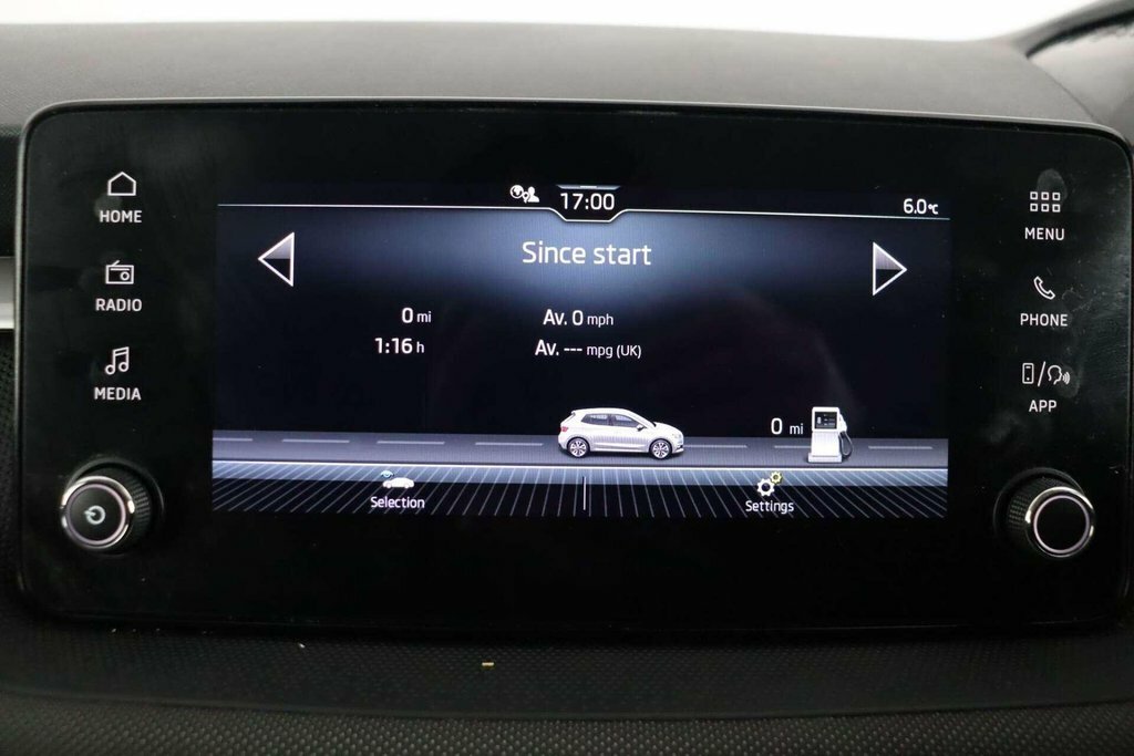 Skoda Fabia 1.0 Tsi Se Edition Grey #34
