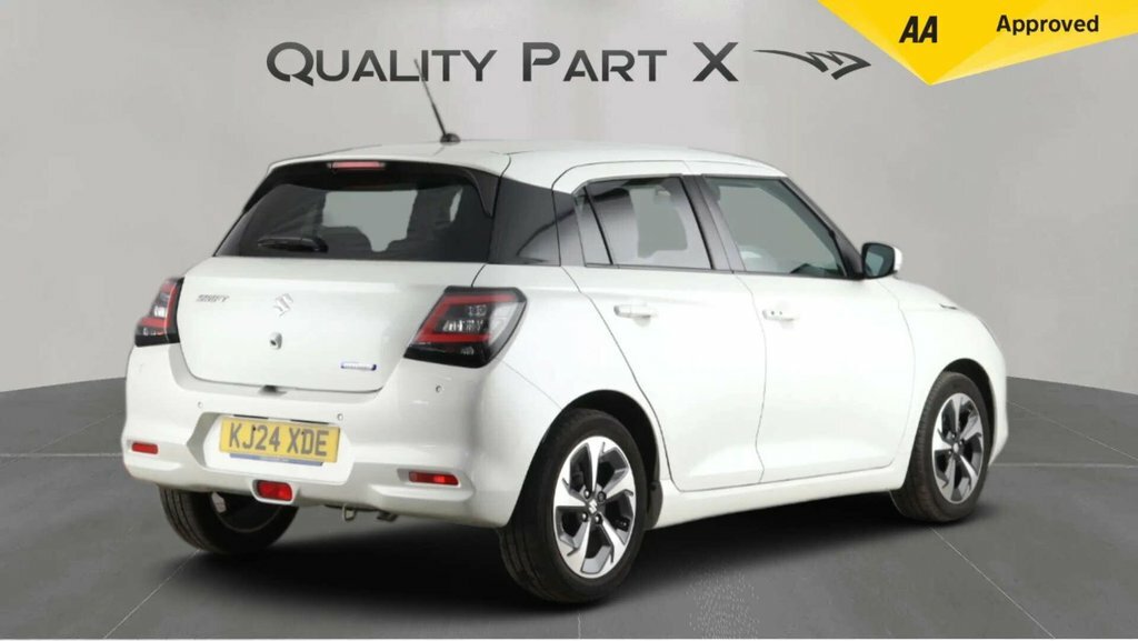 Suzuki Swift 1.2L Ultra White #6