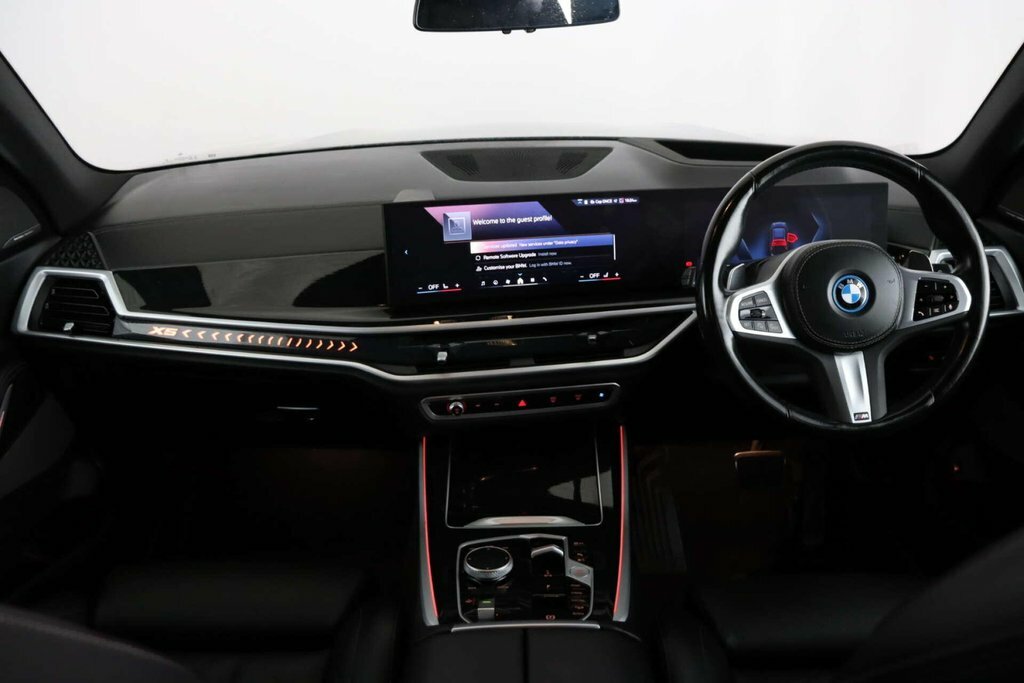 BMW X5 3L M Sport Black #2