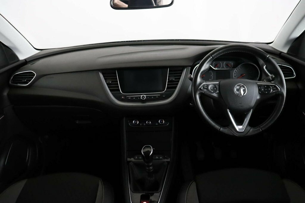 Vauxhall Grandland X 1.2L Griffin Edition Black #2