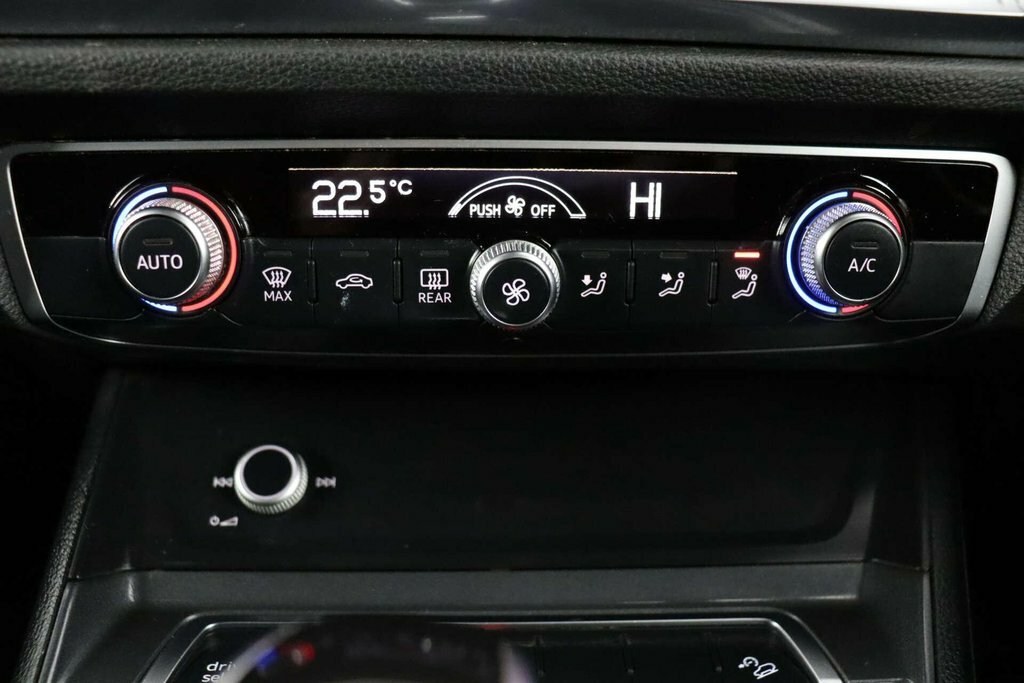 Audi Q3 35 Tfsi Black Edition S Tronic Cs Pack Black #25