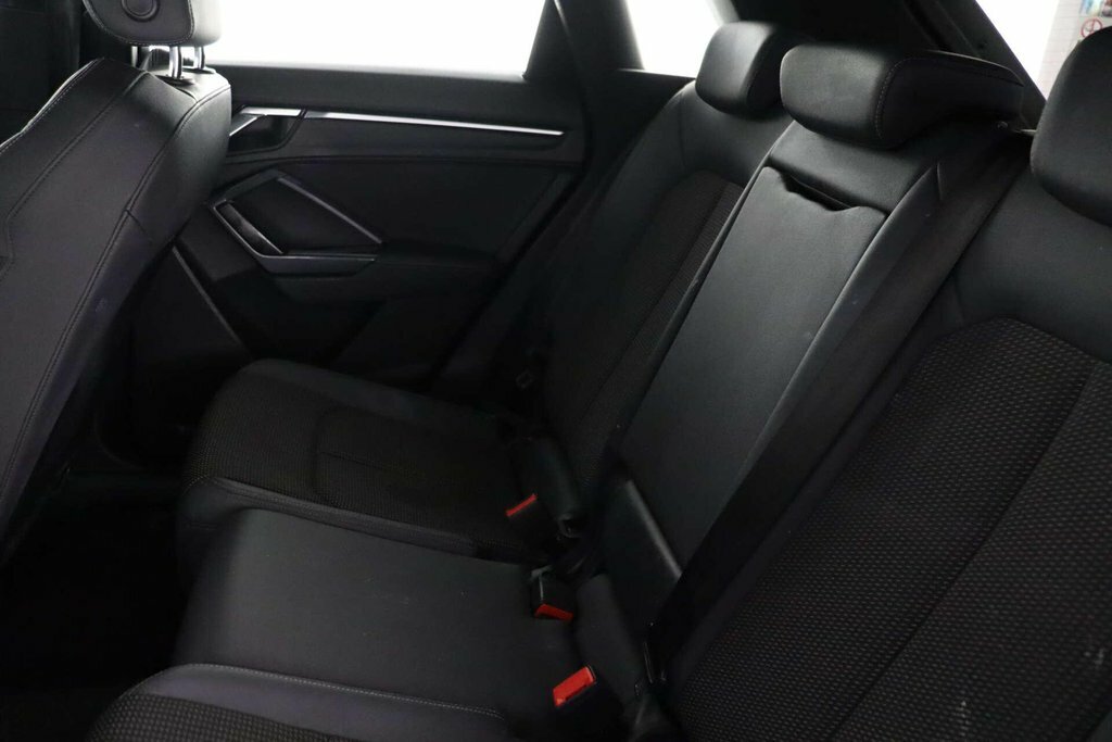 Audi Q3 35 Tfsi Black Edition S Tronic Cs Pack Black #16