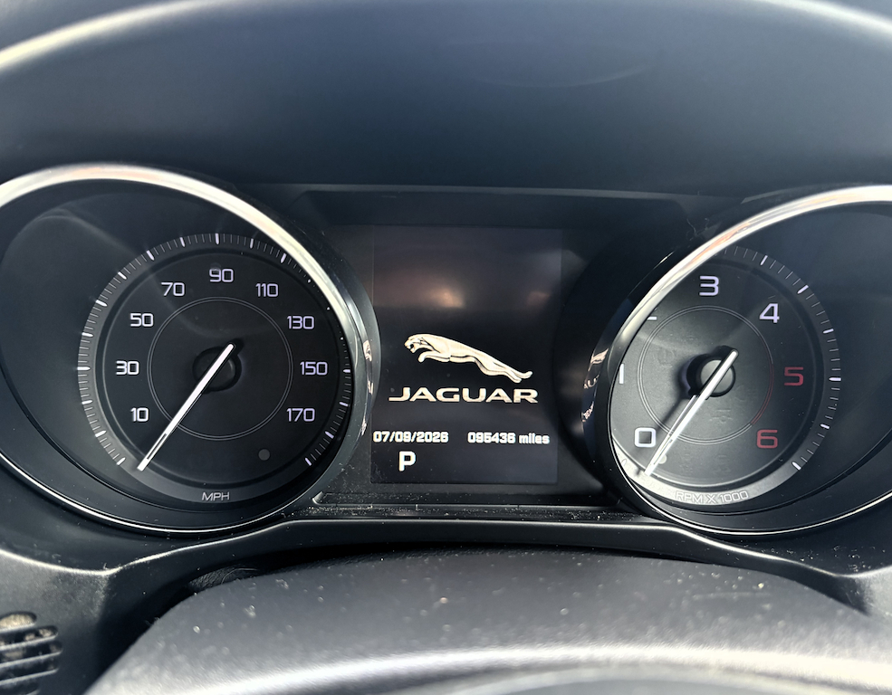 Jaguar XE Xe Portfolio D Black #16