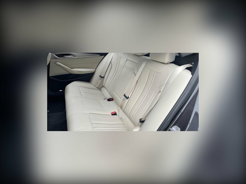 BMW 5 Series M Sport Blue #3