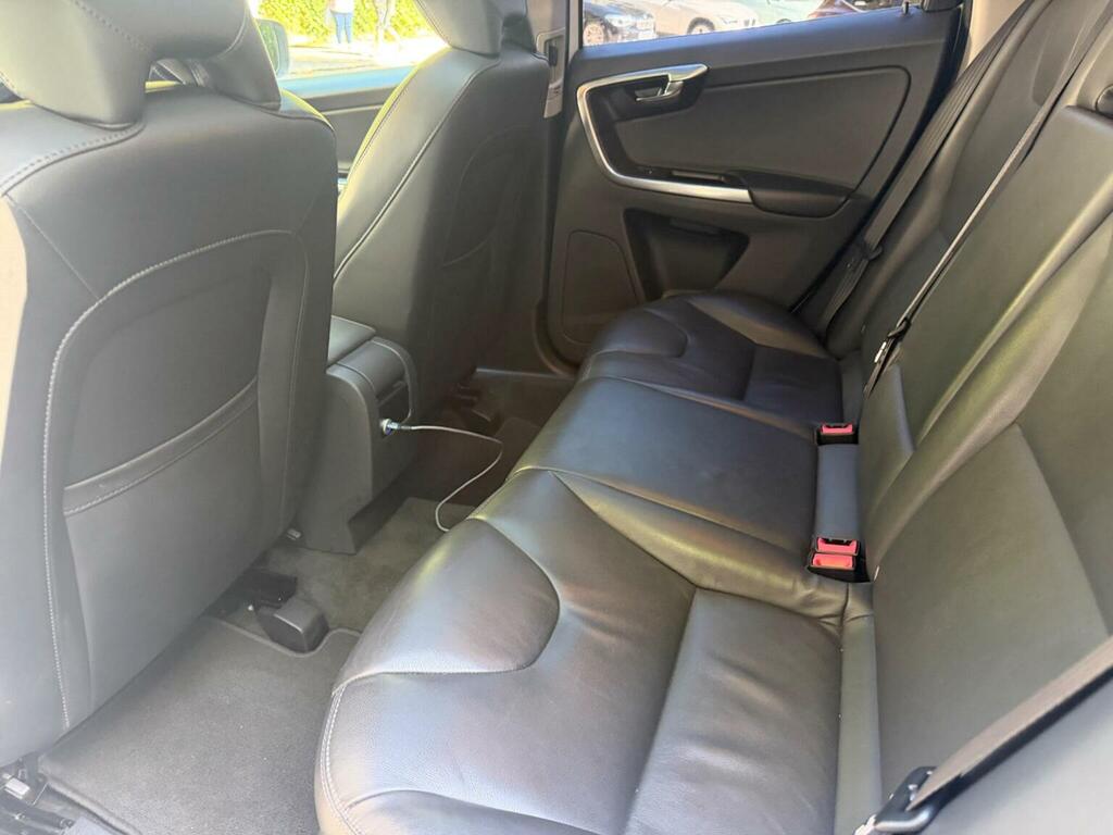 Volvo XC60 Suv Grey #8