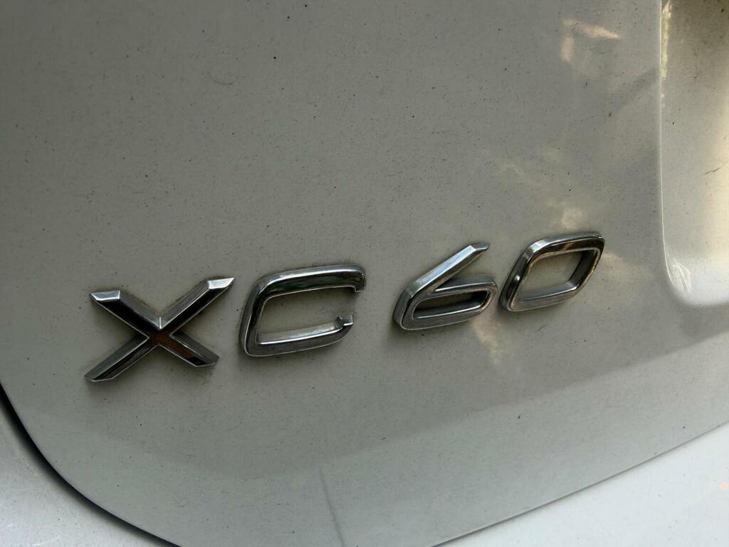 Volvo XC60 2.4 D5 Se Lux Nav Awd Euro 6 Ss White #6