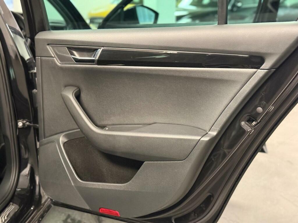 Skoda Superb Se Blue #38