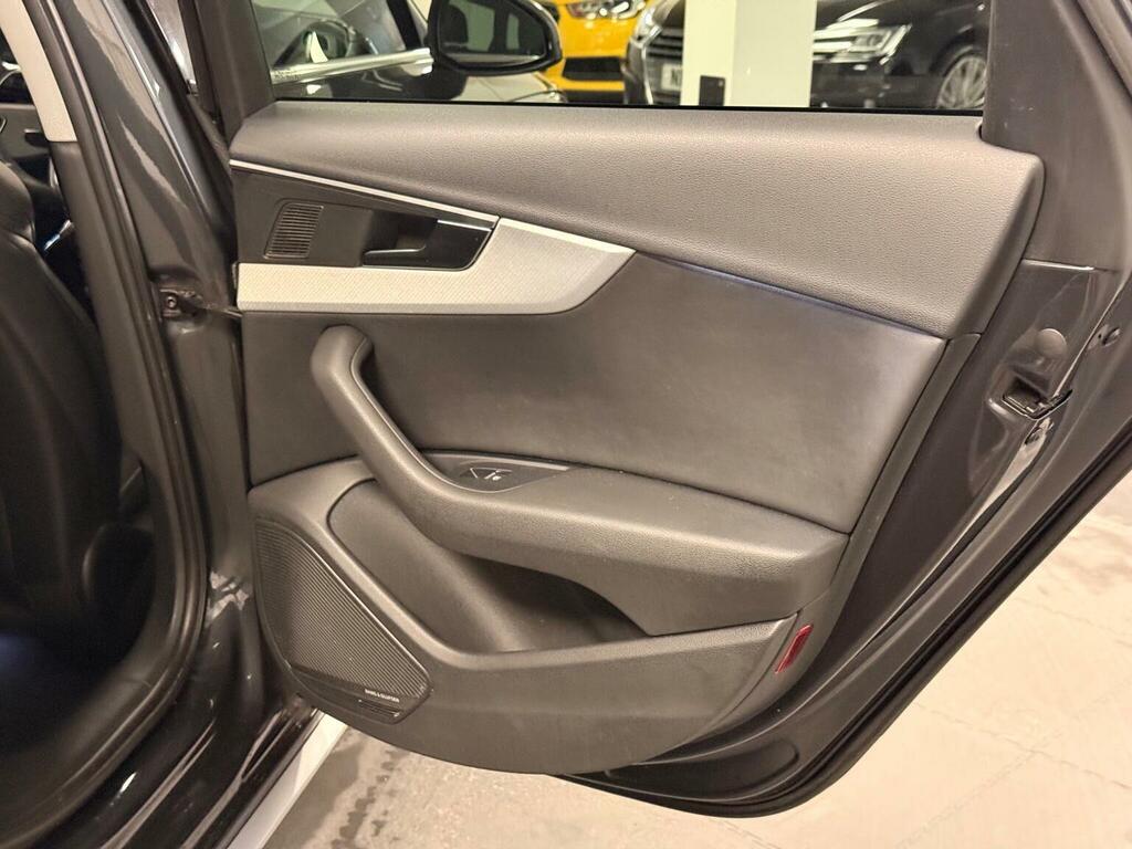 Audi A4 Allroad 2017 67 2.0 Black #43