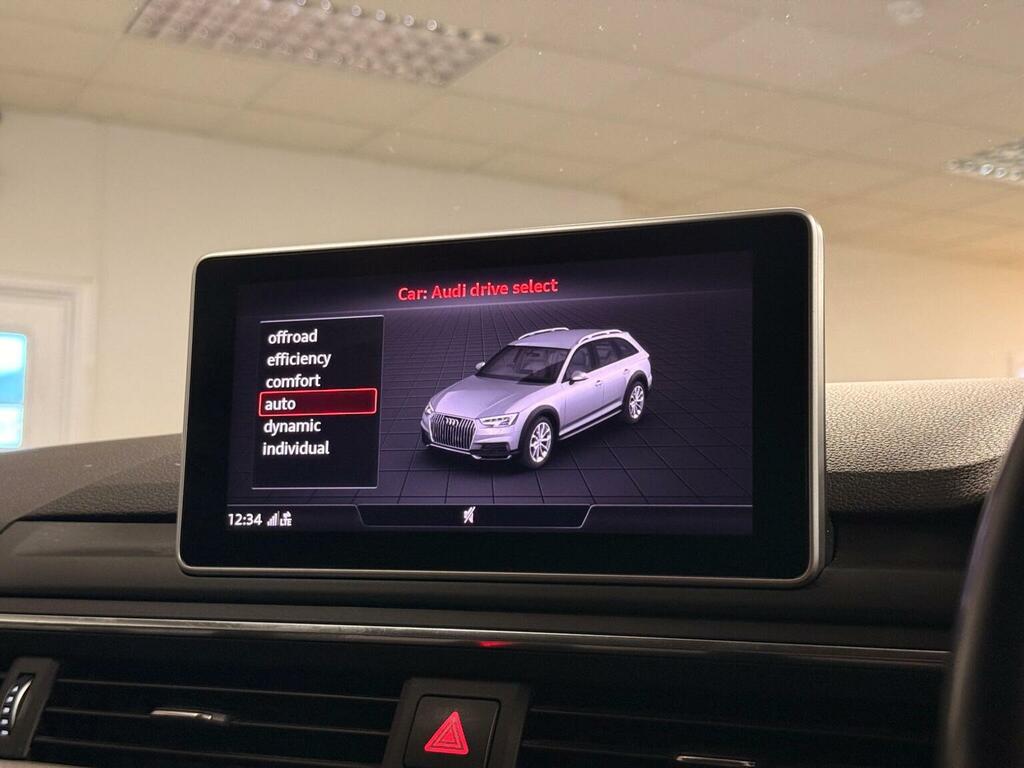 Audi A4 Allroad 2017 67 2.0 Black #50