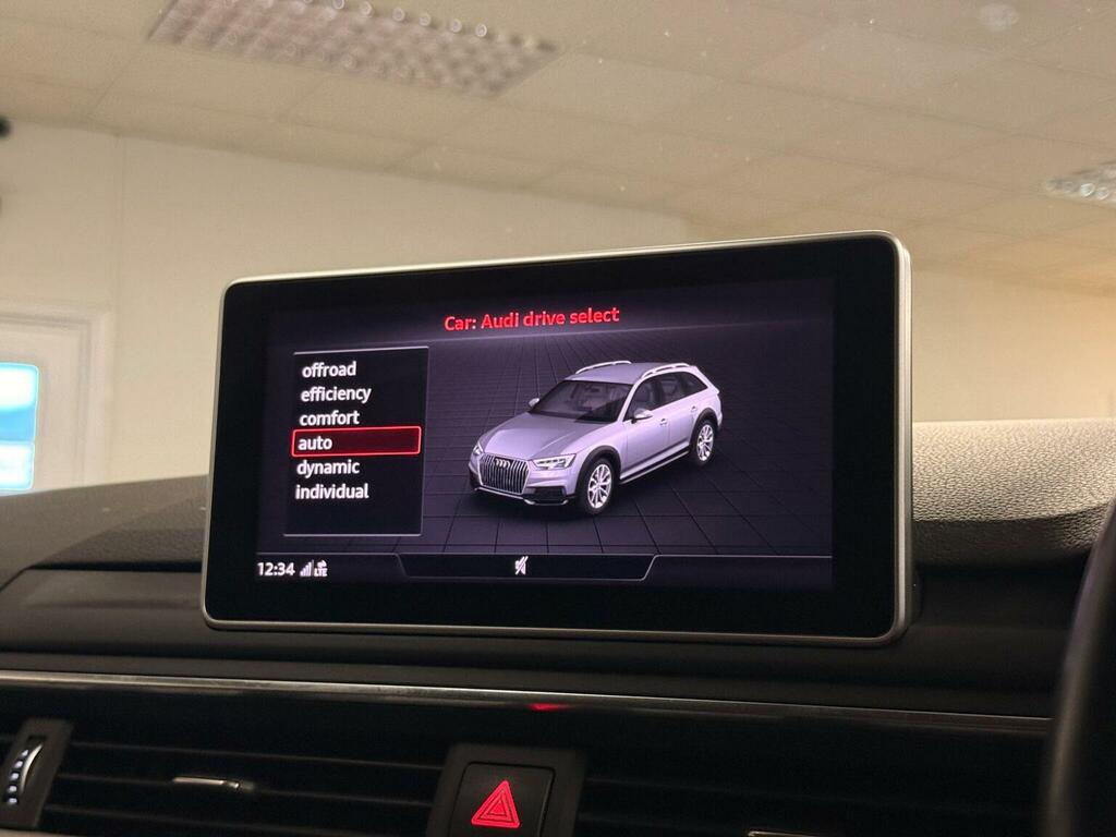 Audi A4 Allroad 2017 67 2.0 Black #52