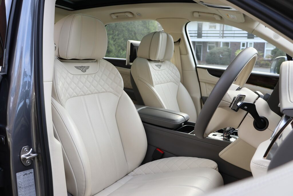 Bentley Bentayga #10