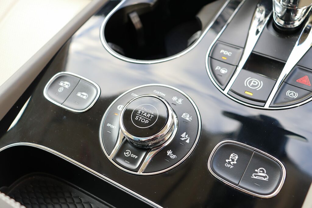 Bentley Bentayga #33