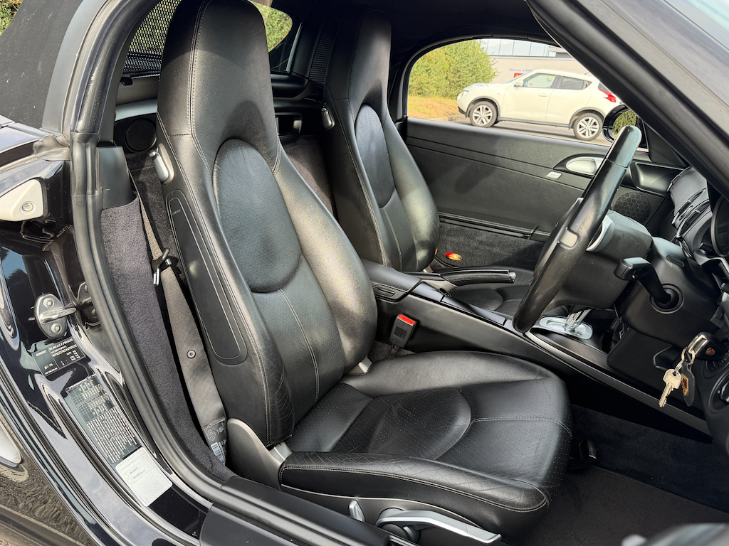 Porsche Boxster 2.9L 987 White #19
