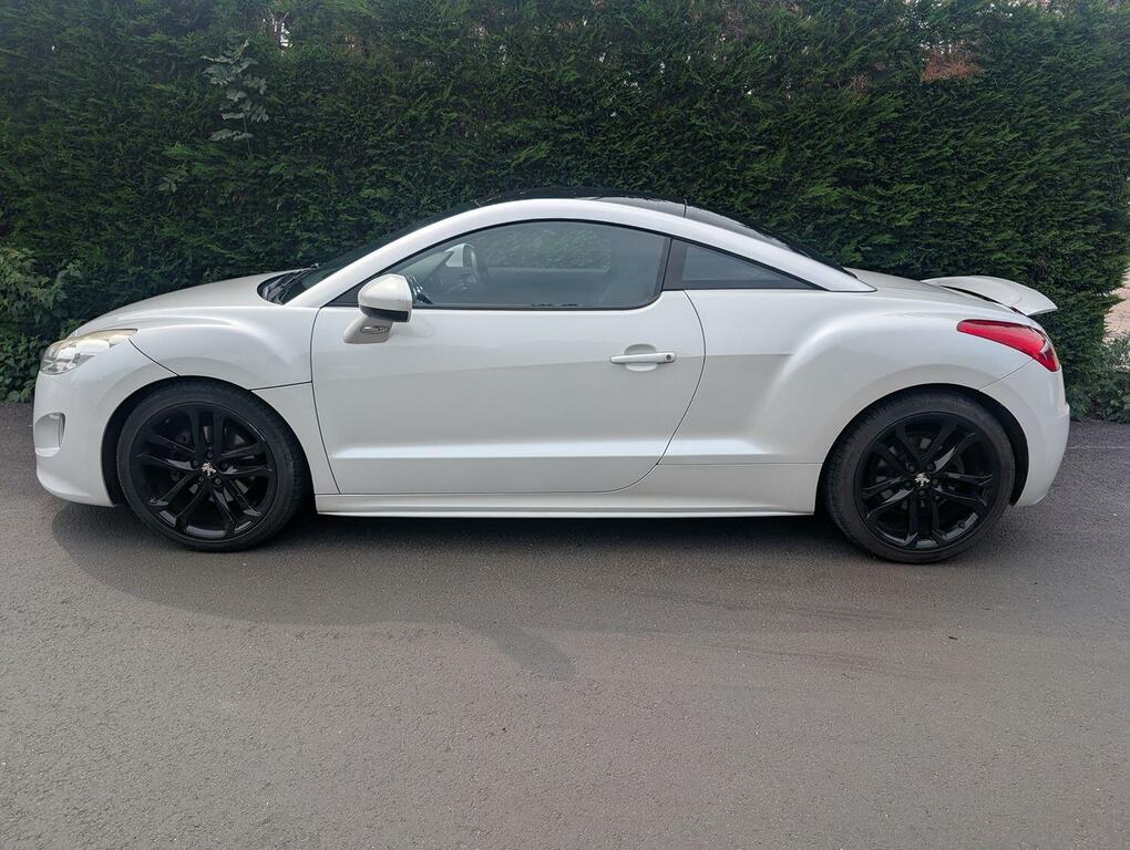Peugeot RCZ Coupe 1.6 Thp Gt 2012 White #2