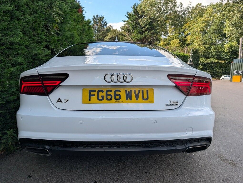 Audi A7 3.0 Tdi V6 Black Edition White #6