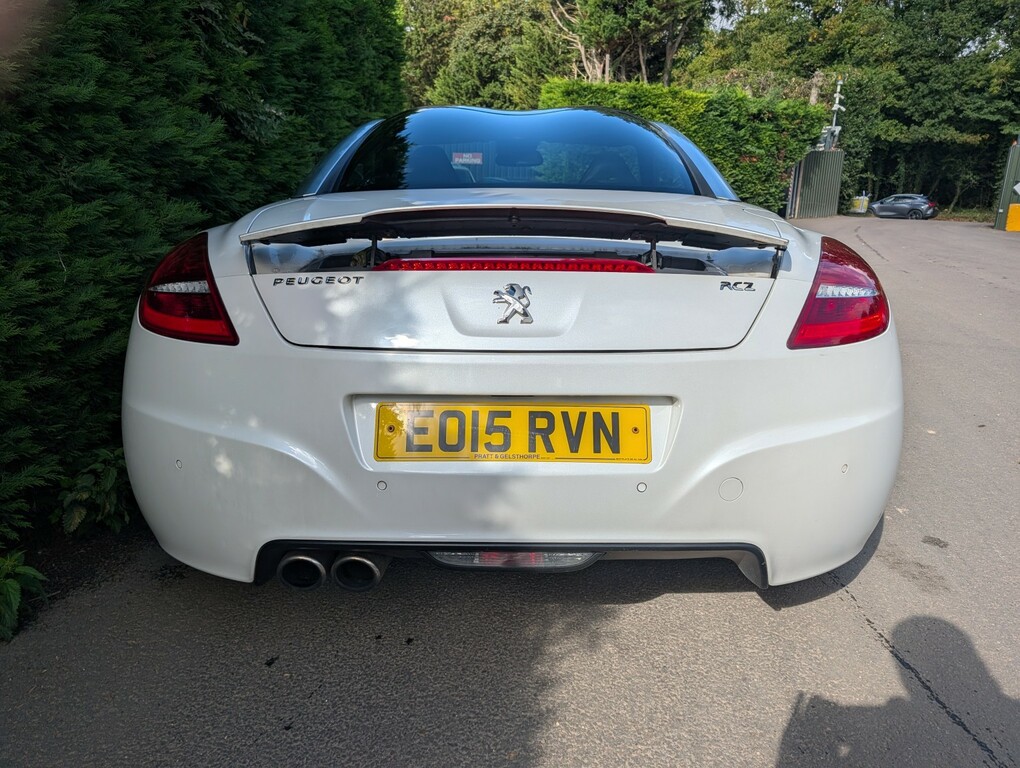 Peugeot RCZ Coupe 1.6 Thp Gt 2015 White #6