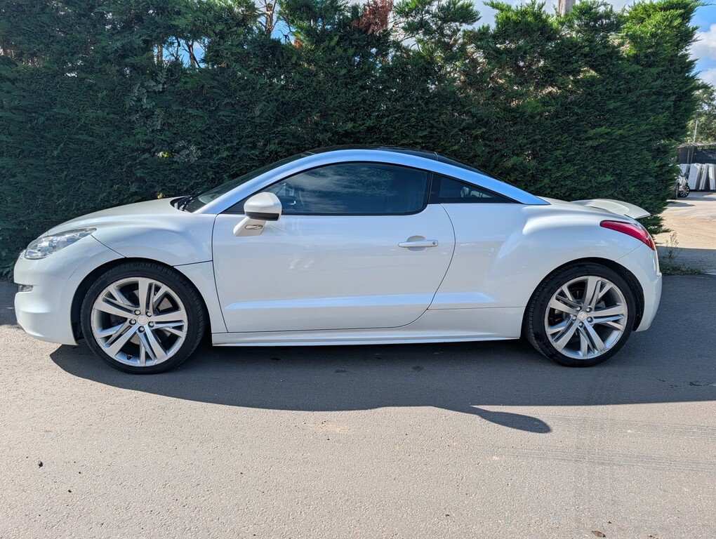 Peugeot RCZ Coupe 1.6 Thp Gt 2015 White
