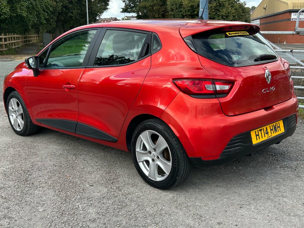 Renault Clio 1.2 16V Expression Hatchback E Red #3