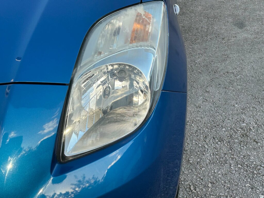 Toyota Yaris Silver #10