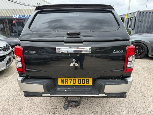 Mitsubishi L200 2020 2.2 Di-d Dc Barbarian Pickup Double Cab D Black #6