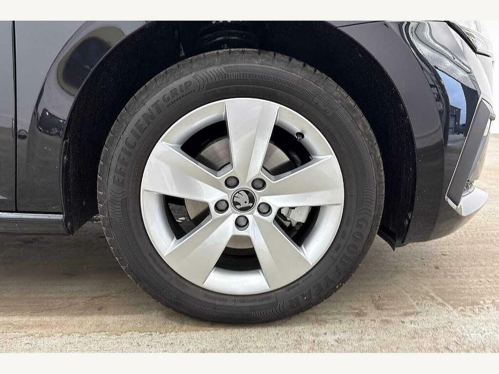 Skoda Scala 2026 1.0 Tsi 116 Se Edition Dsg Black #5