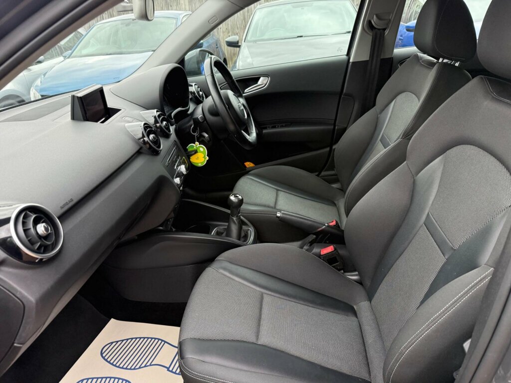 Audi A1 1.4 Tfsi Cod Black Edition Sportback Ma Black #38