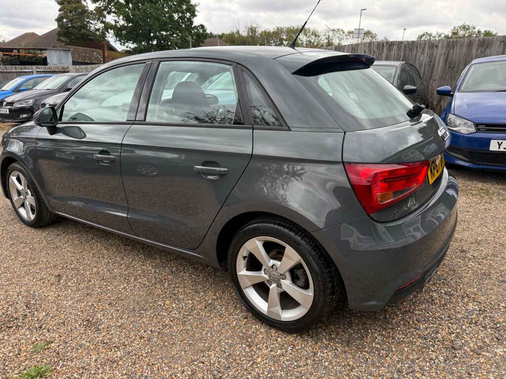 Audi A1 1.4 Tfsi Cod Black Edition Sportback Ma Black #17